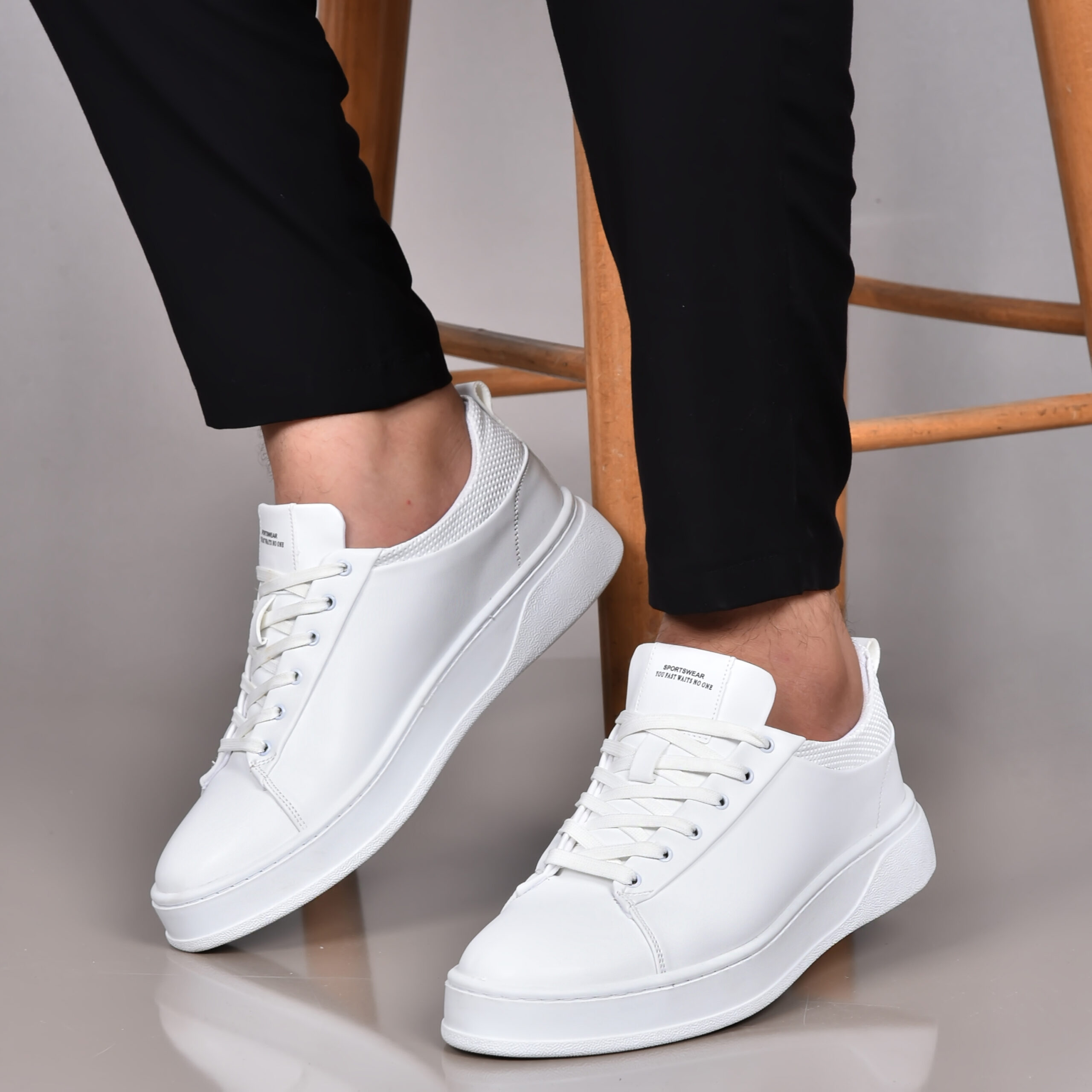 Sneaker Cuir Pour Hommes – 975 Blanc –